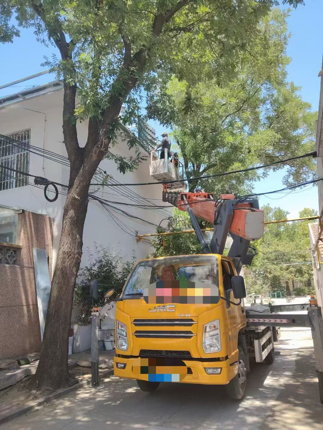 饶阳县高空作业车能吊装重物吗？最大承载多少公斤？